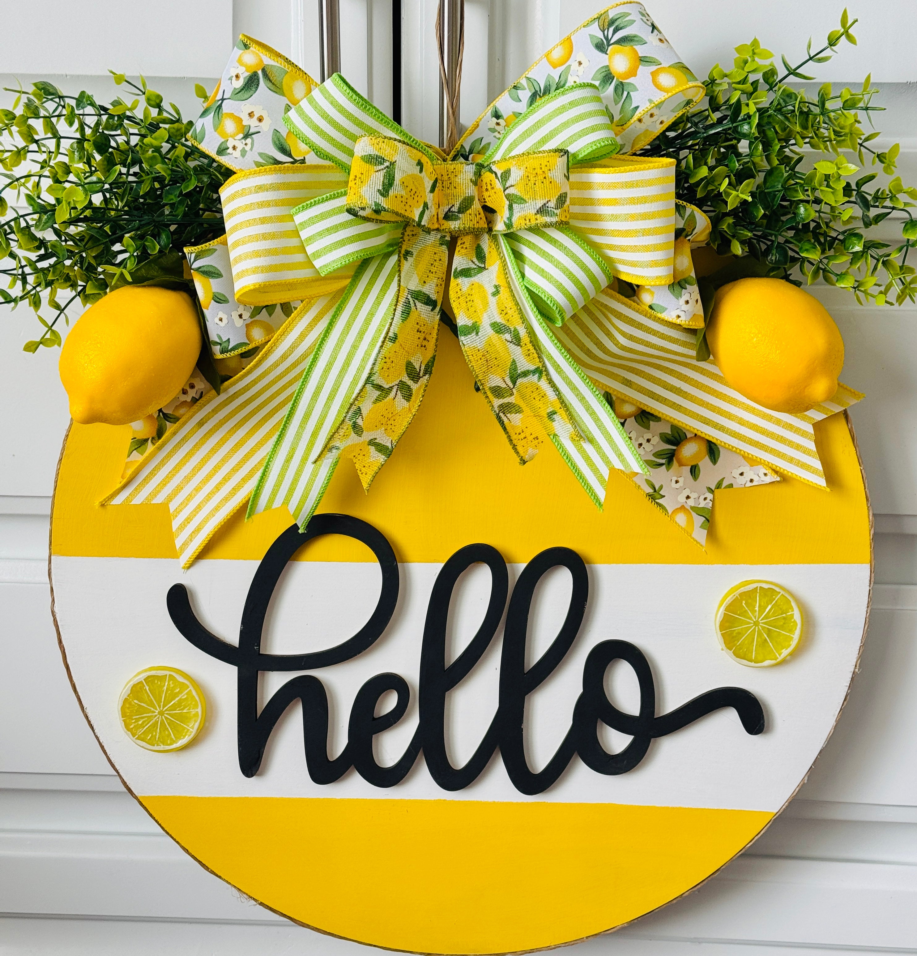 The Zesty Lemon Squeeze Door Hanger
